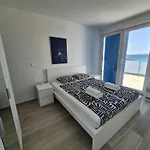 Villa Lavir